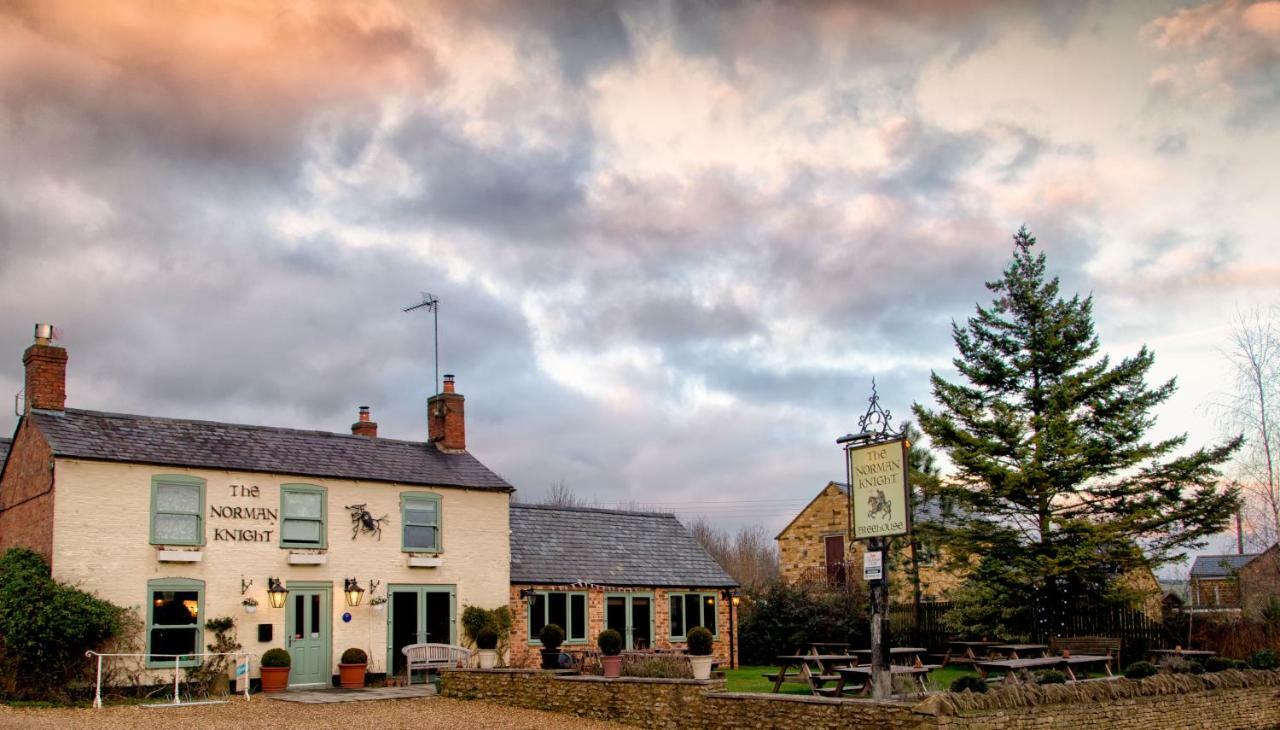 The Norman Knight Whichford Hotel Long Compton Exterior foto